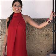 Profesora titulada en Bachillerato especializada en Ciencias de la Salud ofrece clases particulares en Matemáticas, aunque mantiene conocimiento en Química y Anatomía